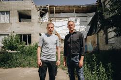 Андрей Шевченко и Александр Зинченко посетили лицей на Черниговщине, разрушенный россиянами (ФОТО)