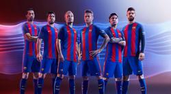 «Барселона» представила домашнюю форму на следующий сезон (ФОТО)