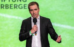 Philipp Lahm - über FIFA: "Geld regiert die Welt"