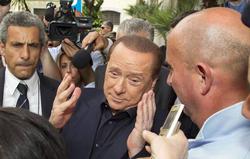 Берлускони не будет продавать контрольный пакет акций «Милана» 