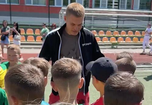 Віталій Буяльський відвідав тренування дітей у Вінниці (ВІДЕО)