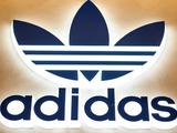 Adidas расторг контракты со всеми российскими футболистами, кроме одного