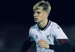 Der Sohn von Andriy Shevchenko gab sein Debüt für die Jugendmannschaft von Watford - ein Schritt zur Meisterschaft (FOTOS)