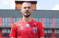 It's official. Ruslan Stepaniuk is a player of Veres 