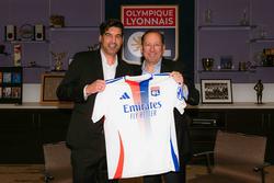 Officially. Paulo Fonseca is the new head coach of Lyon