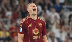 Dovbik played his second scoreless match for Roma. His team sensationally lost