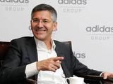 Adidas недоволен работой ван Гала в МЮ